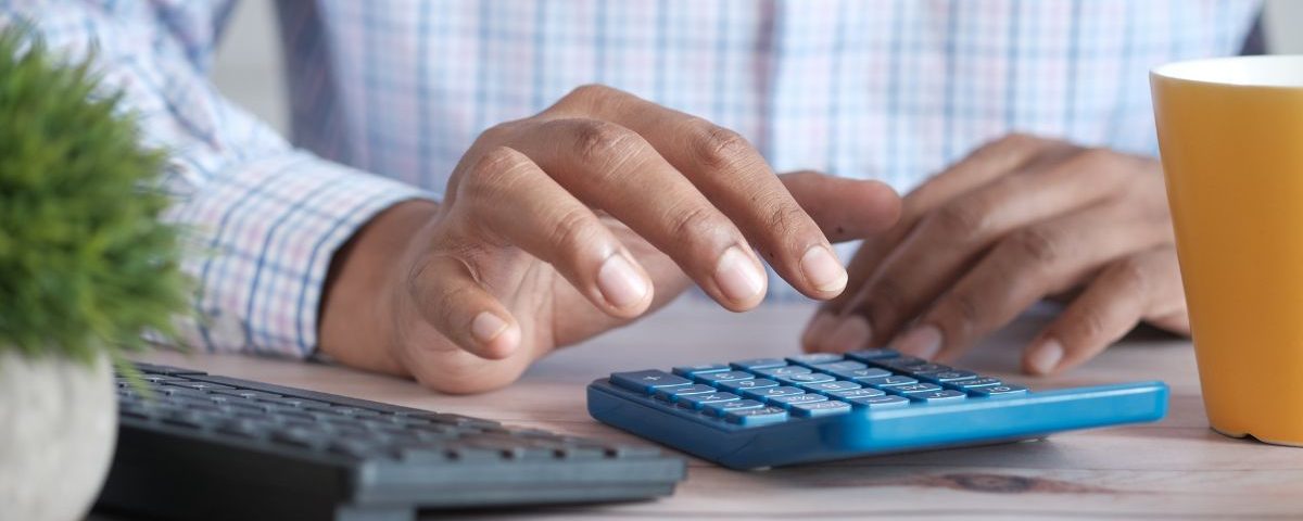 8 Tips to Stay Financially Strong in 2023