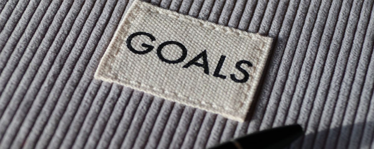 Why is it So Hard to Keep my Goals?